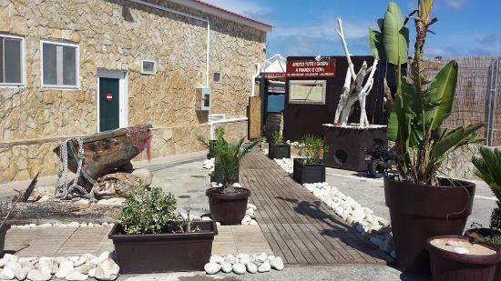 Reef Disco Restaurant Lounge Bar