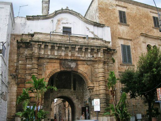 Arco Marchesale o Porta Grande