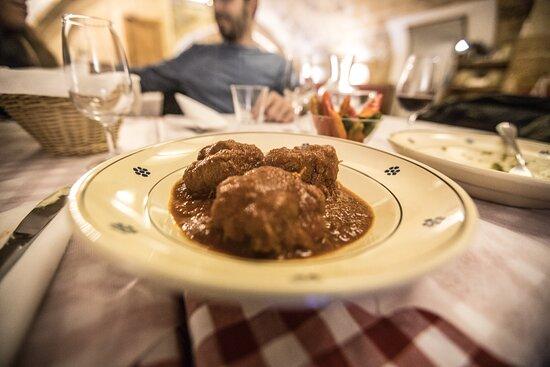 Attrattoria - cibo e vino