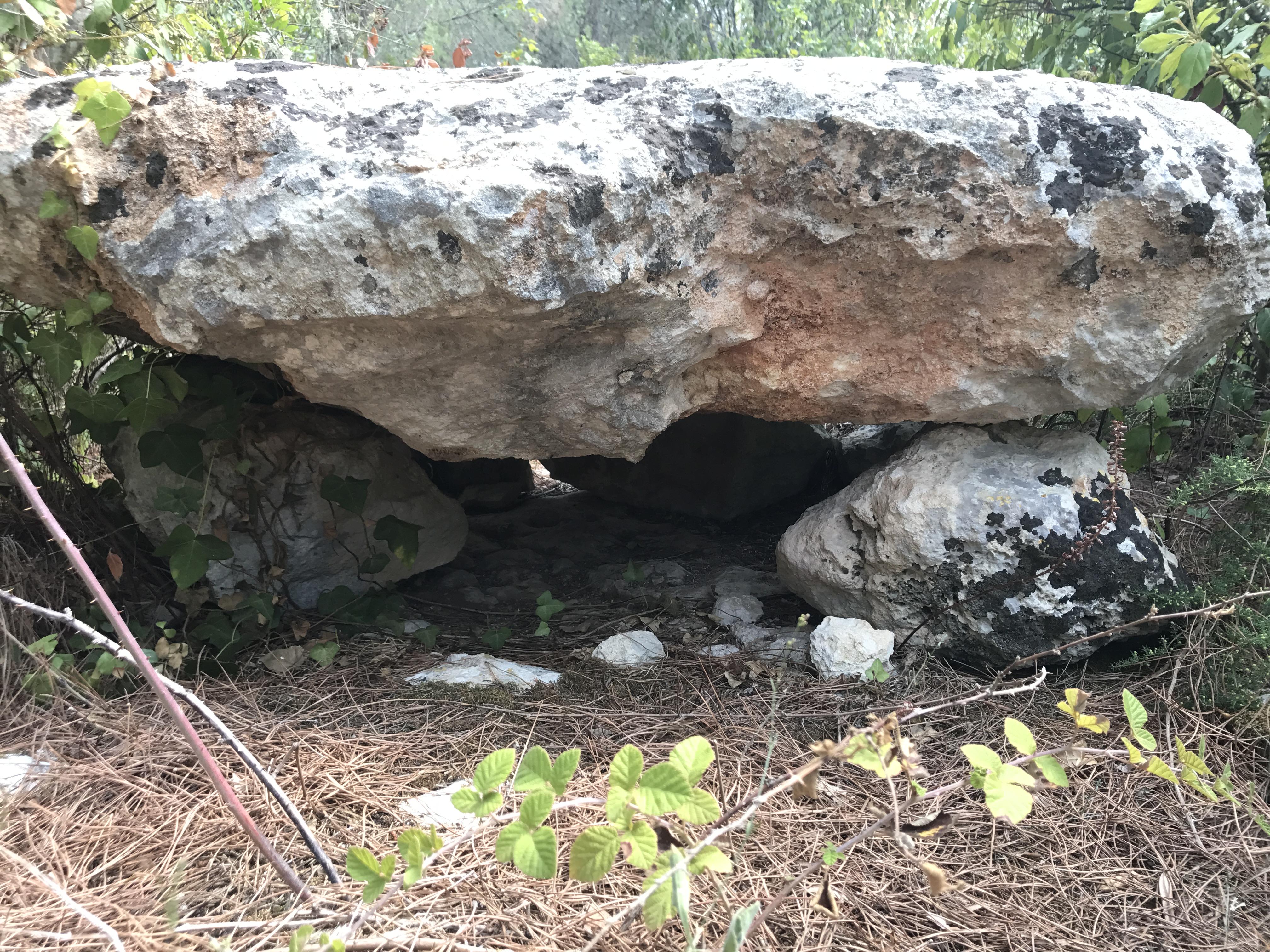 Dolmen Grotta Fronte
