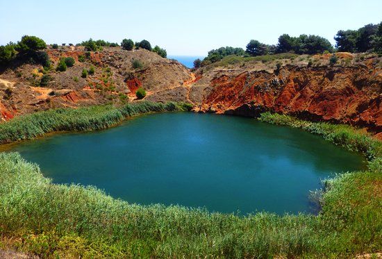 Lac Cava di Bauxite
