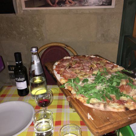 Ristorante pizzeria maccheroni