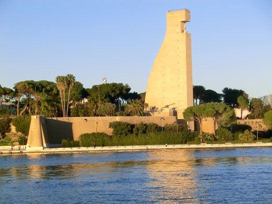 Monument aux marins italiens
