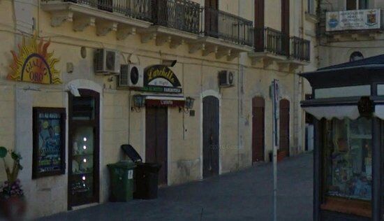 Pizzeria L'Archetto Pizza Al Metro